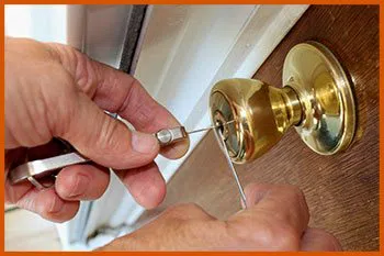 Centreville Locksmith Service Centreville, VA 703-270-6009 Centreville Locksmith Service Centreville, VA 703-270-6009 - 1-locksmiths